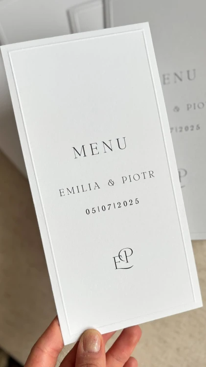 Eleganckie menu z tłoczoną ramką.JPG
