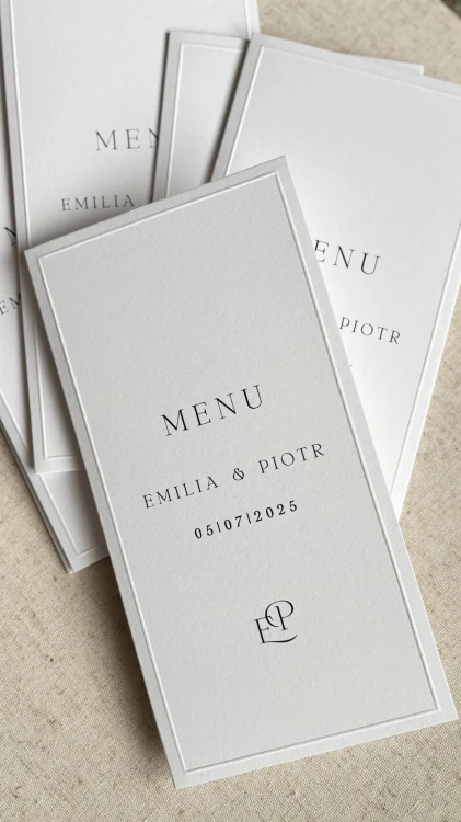 Menu z tłoczoną ramką.JPG
